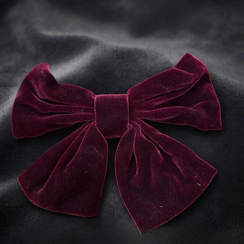 Luxury Velvet Bow Hair Clip – Elegant Oversized Ribbon Hair Accessory for Women & Girls